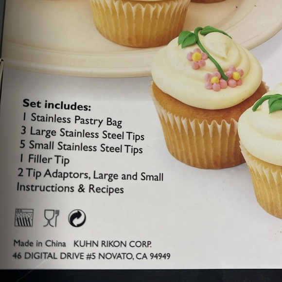 Stainless steel pastry bag NIB by Kuhn Rikon- 12 piece set- tips & bag in steel - Picture 5 of 6